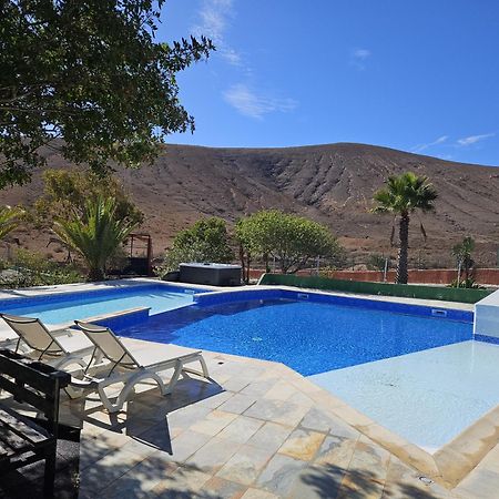 Vivienda Vacacional Sara Tetir Ngoại thất bức ảnh